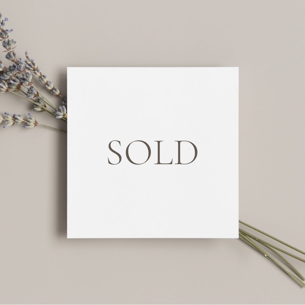 ✨Closet Divider - Everything Below is Sold✨